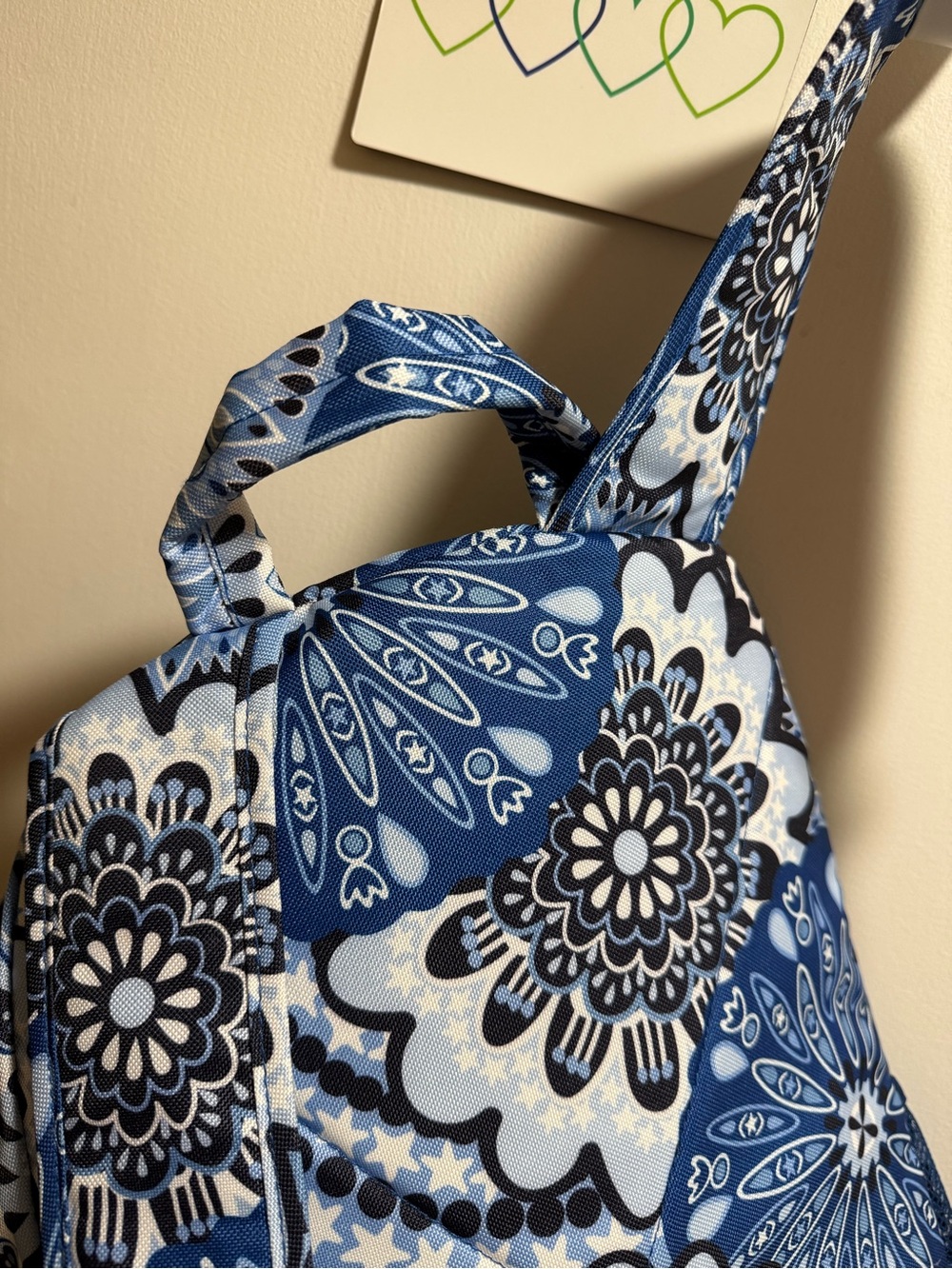 Vera Bradley Blue and White Paisley lighten up Backpack. EUC like new! - Picture 8 of 9
